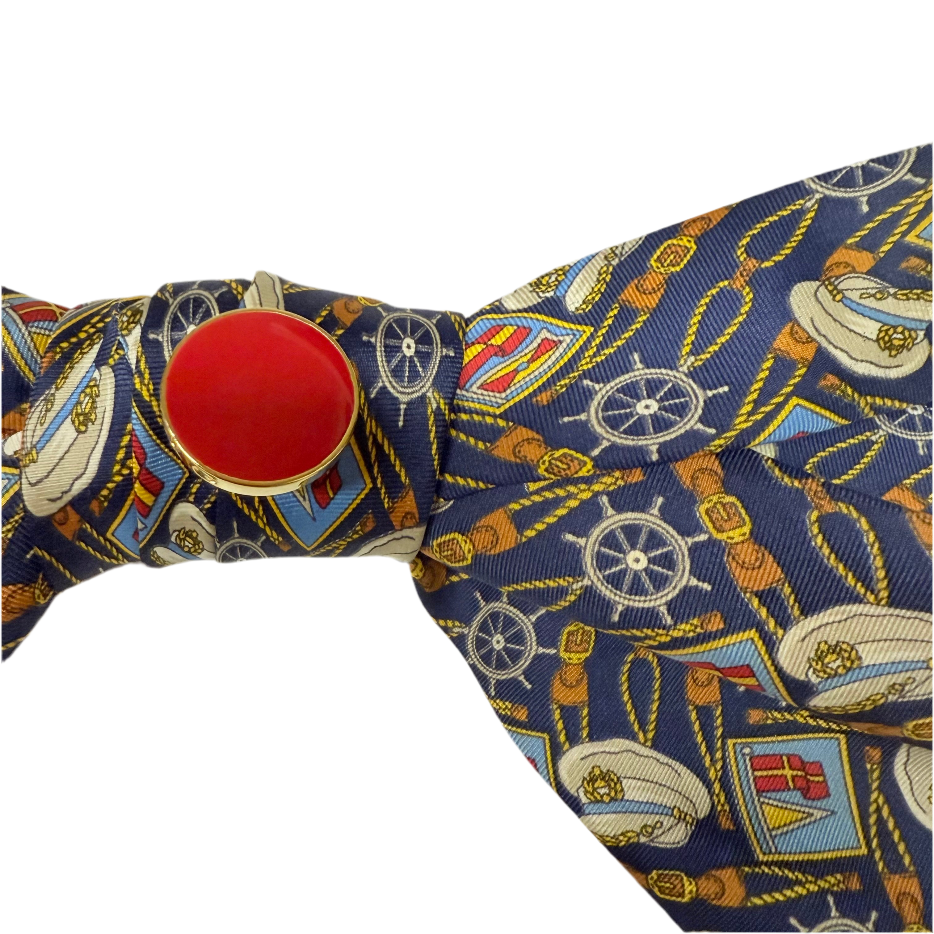 Broszka z jedwabnego krawata-upcycling