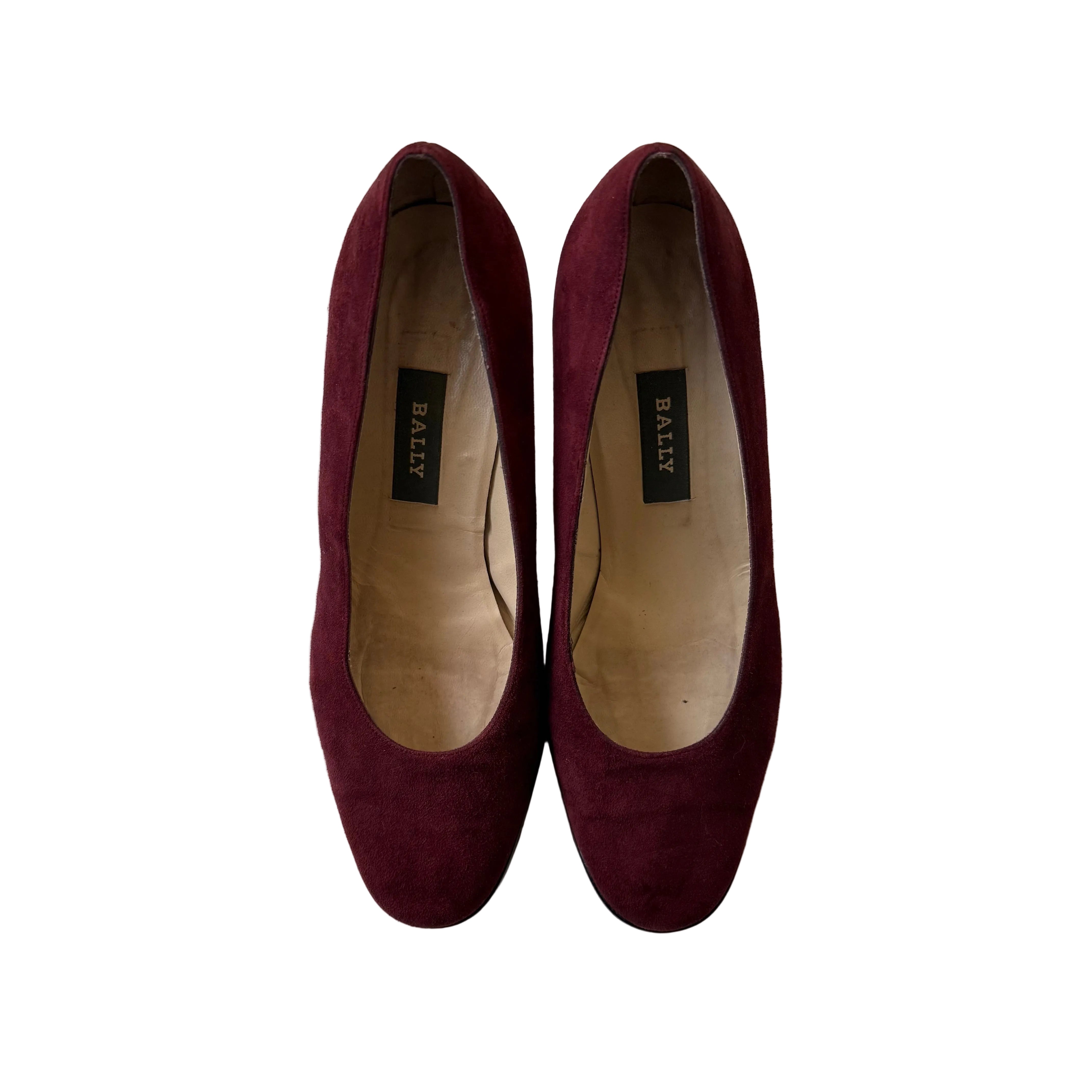 Zamszowe czółenka Bally 39