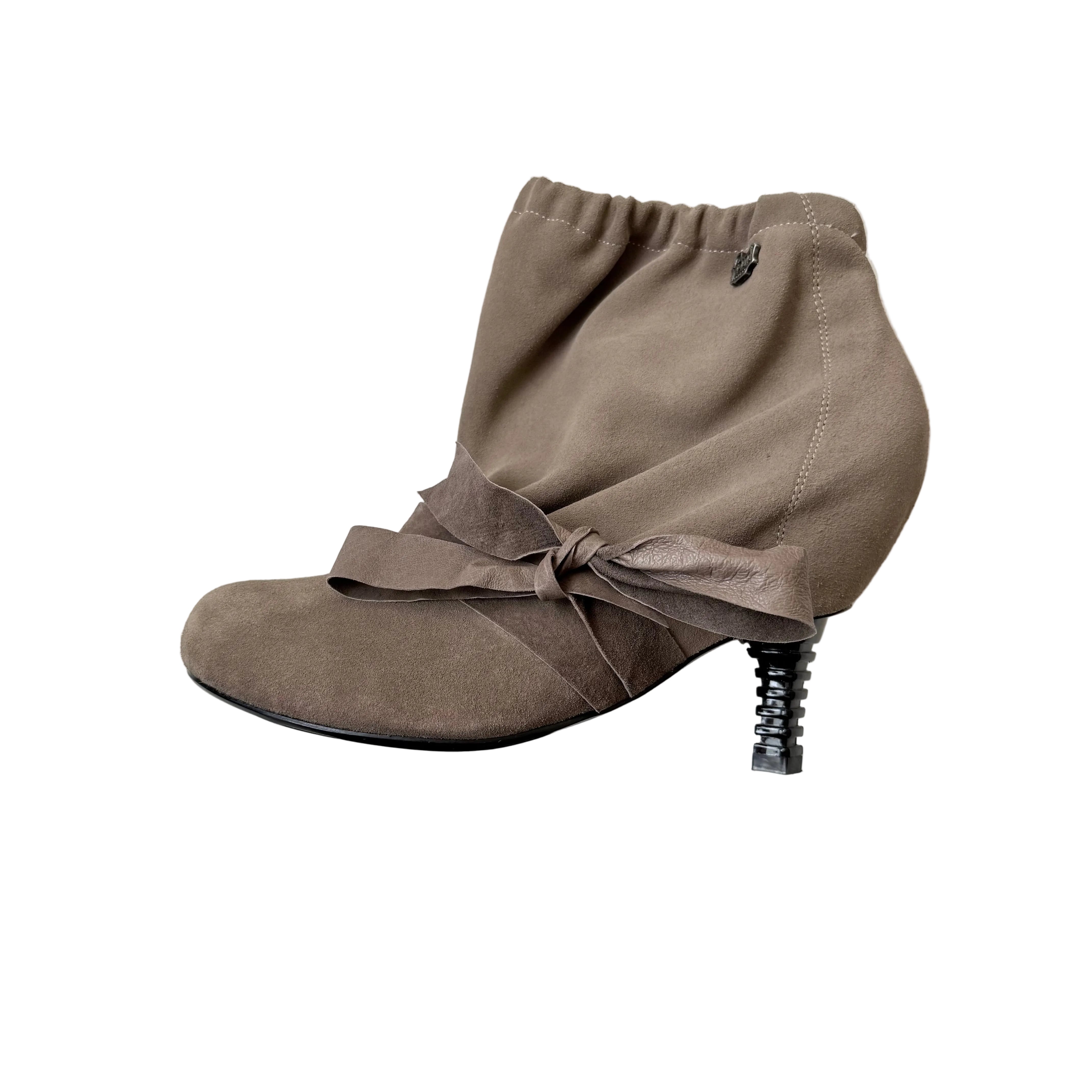 Botki zamszowe Feud London 39