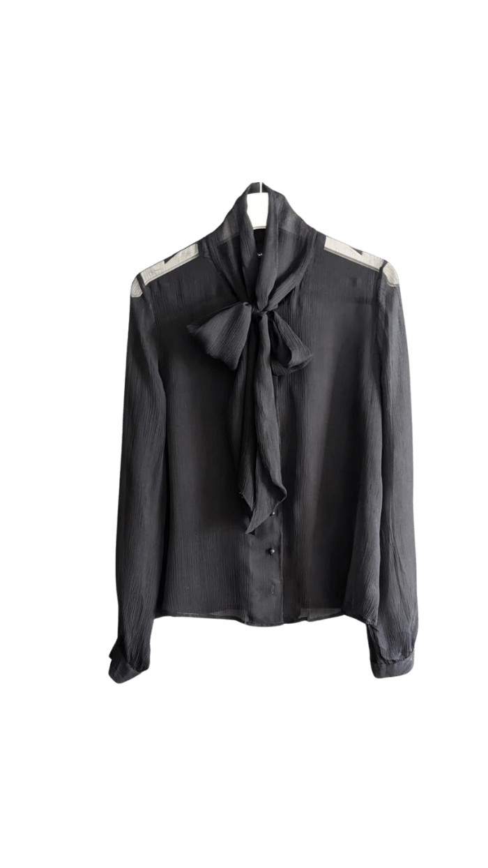 Elegancka czarna transparentna koszula z wiązaniem In Wear - RESTYLER