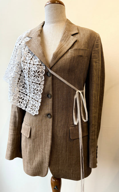 Baskinka z koronki upcycling