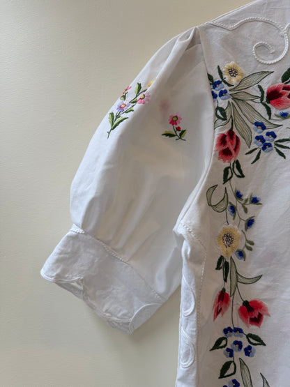 Koszula w kolorowe kwiatki upcycling