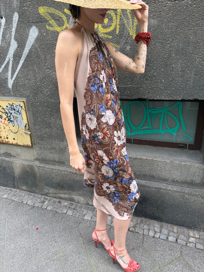 Sukienka z chusty upcycling