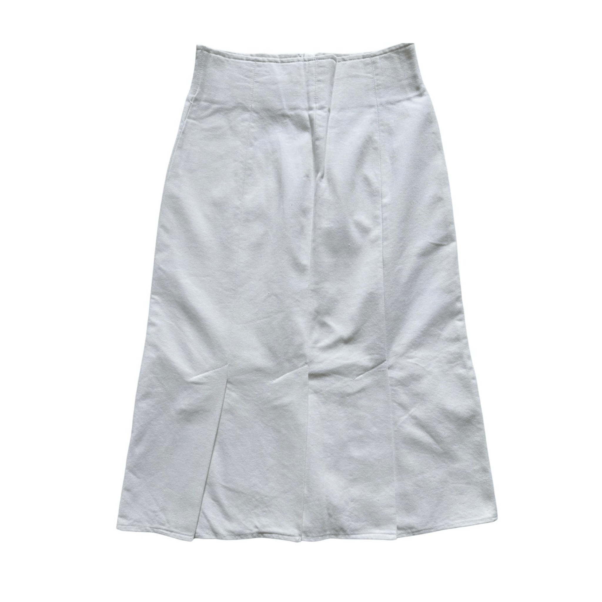 Cream cotton high-waist midi skirt with box pleats – a minimalist classic