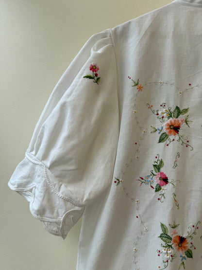 Koszula w kolorowe kwiatki upcycling