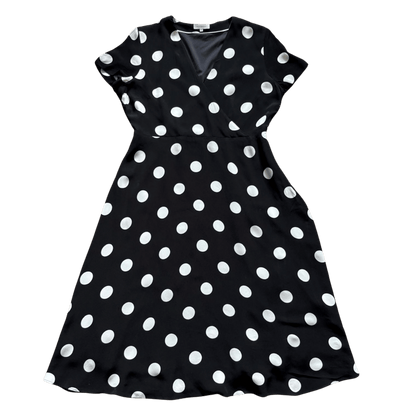 Promiss Black Midi Dress with White Polka Dots and a V-Neck – Retro Style