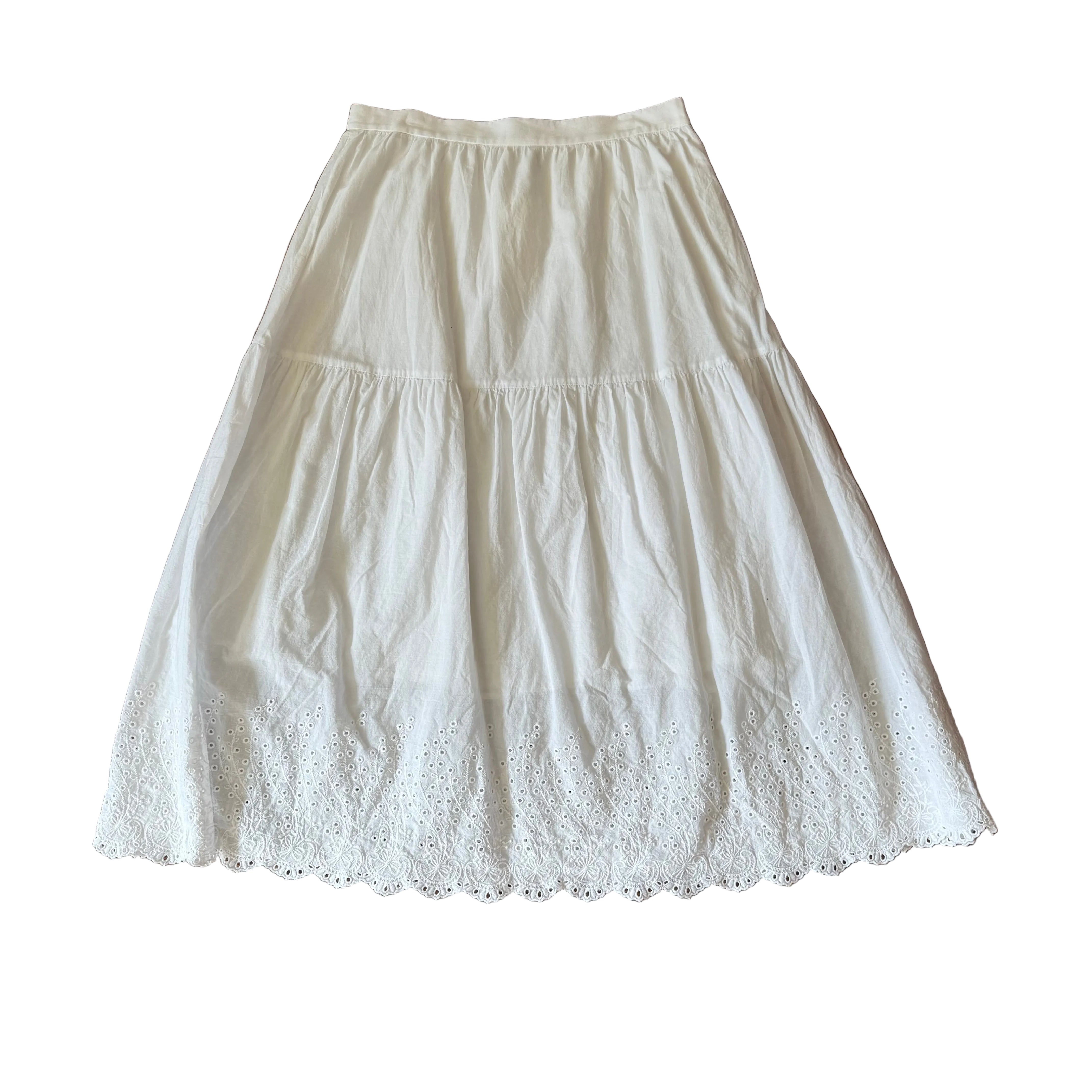 Biała spódnica midi z haftem