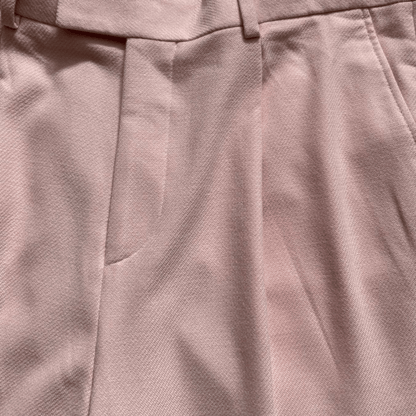 Asos women's elegant high-waisted trousers in powder pink – a classic style