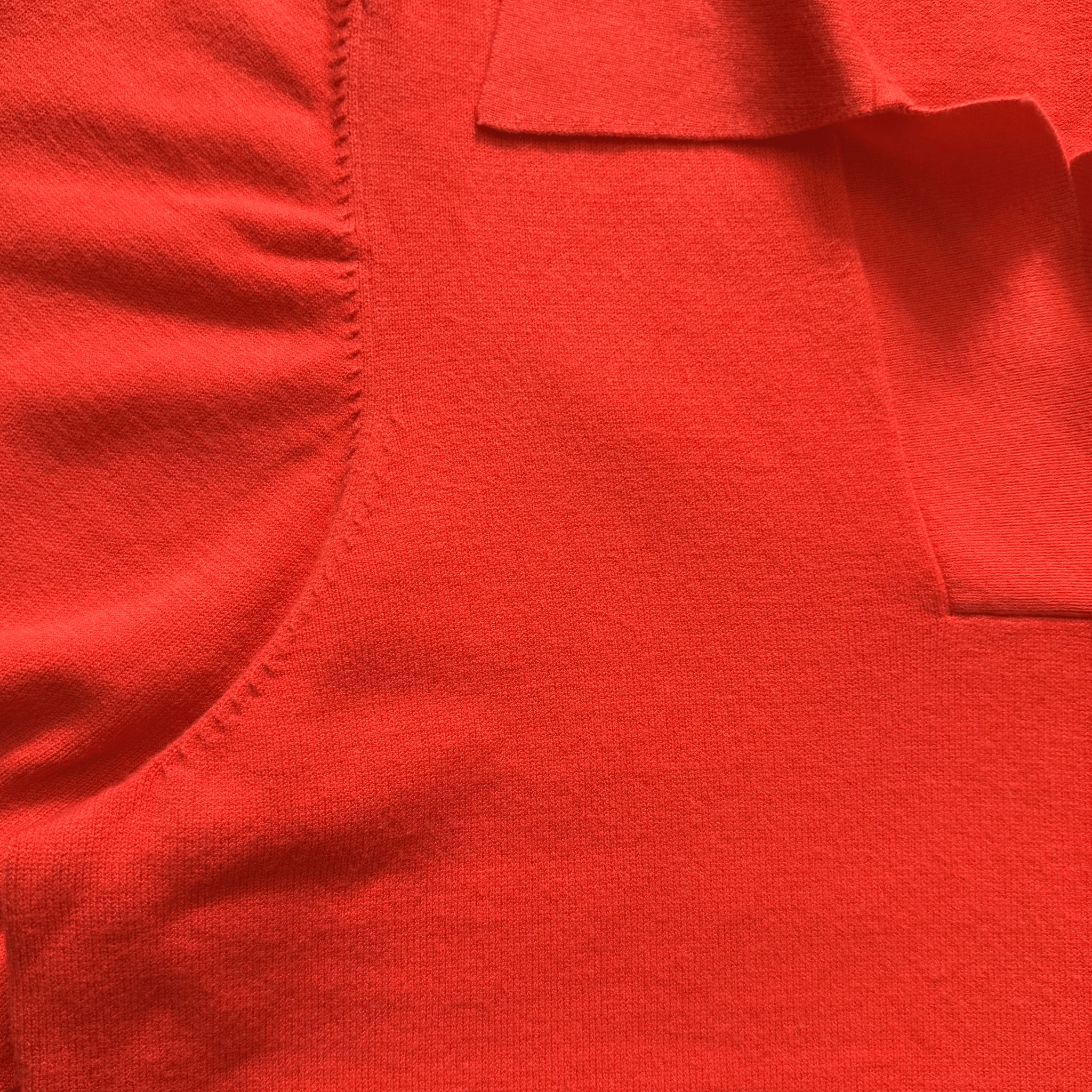 Red vintage knit top with puff sleeves and collar